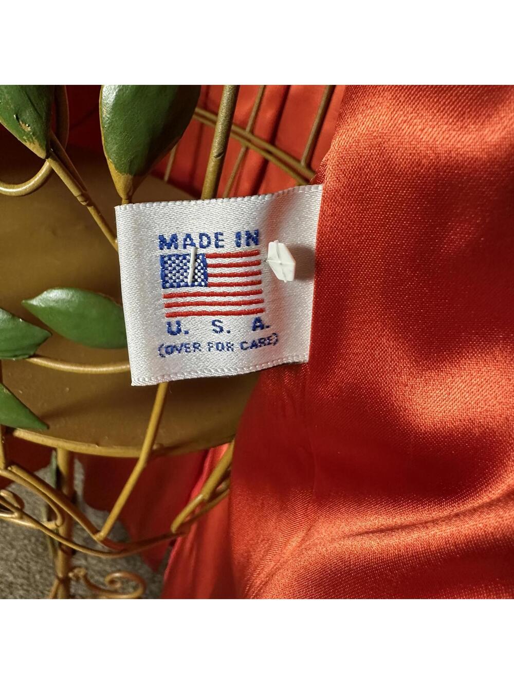 Vintage Jones New York Metallic Raincoat – Luxe Statement Trench (Made in USA) - Picture 9 of 9